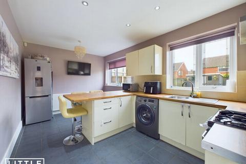 3 bedroom semi-detached house for sale, Grays Avenue, Prescot, L35