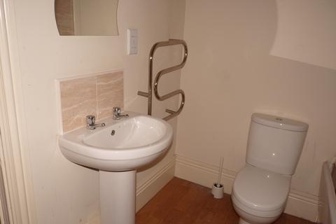 1 bedroom apartment to rent, North Street, Keighley BD21