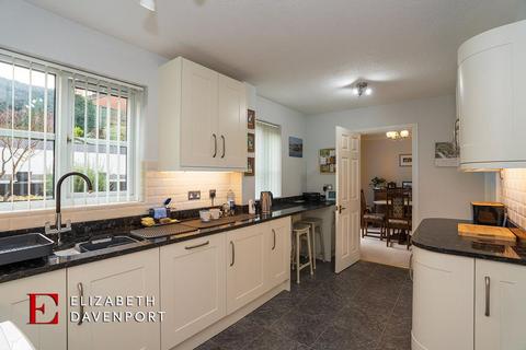 4 bedroom detached house for sale, Greenland Court, Coventry, CV5