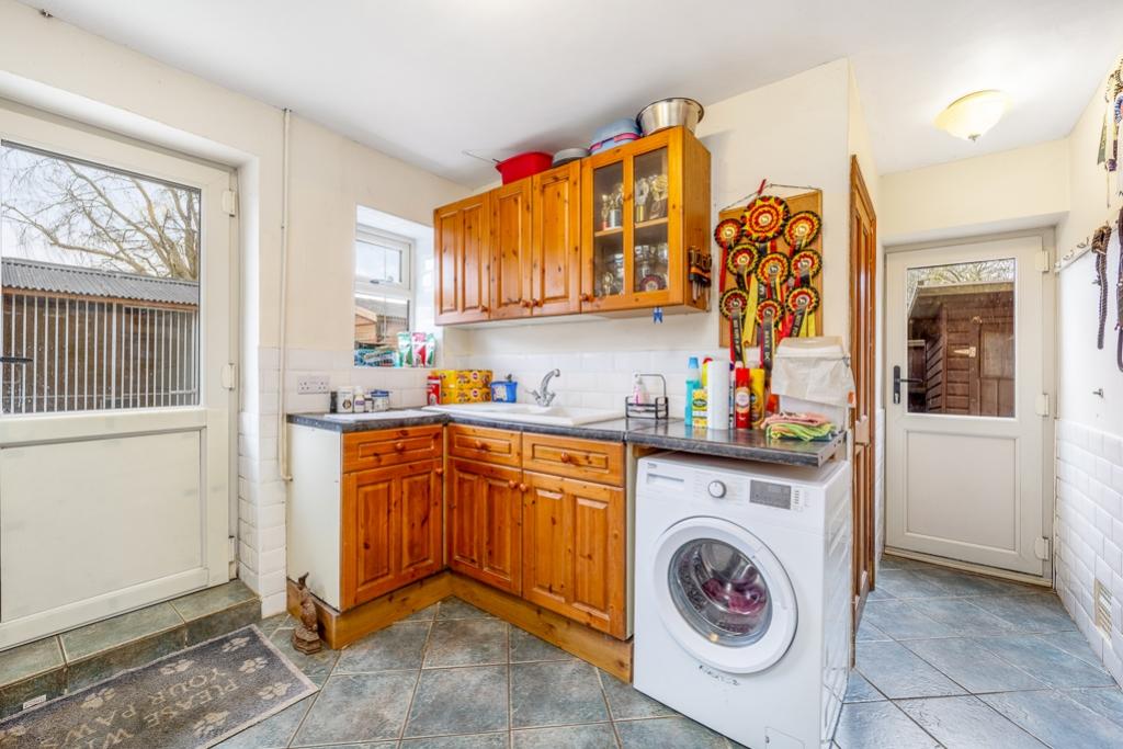 Broadgate Farmhouse (Tydd St Giles)-26