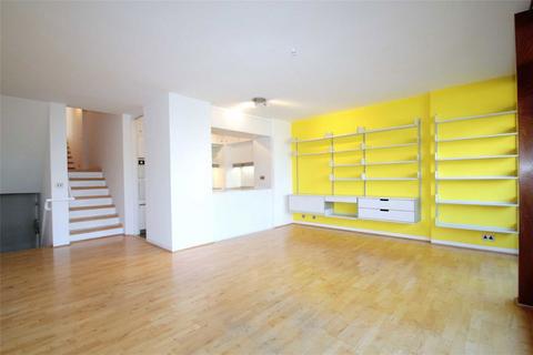 2 bedroom flat to rent, Willoughby House, London EC2Y