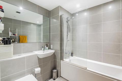 1 bedroom flat for sale, City Road, Islington