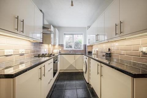 2 bedroom flat for sale, Park Road, Beckenham