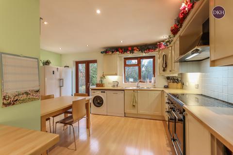 3 bedroom semi-detached house for sale, Norwich Way, Rickmansworth WD3