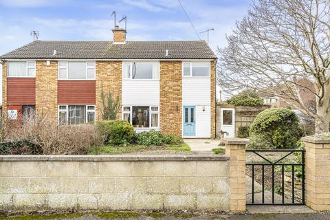 3 bedroom semi-detached house for sale, Longfields, Bicester, OX26