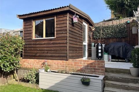 19 Bilsington Close, Chatham, ME5 7NE