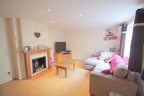 1 bedroom maisonette to rent, Millers Court, Hertford SG14