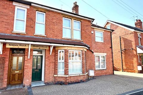 4 bedroom semi-detached house for sale, Oakland Avenue, Cheltenham, Gloucestershire