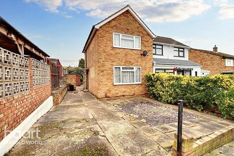 48 Archway, Romford, RM3 7EH
