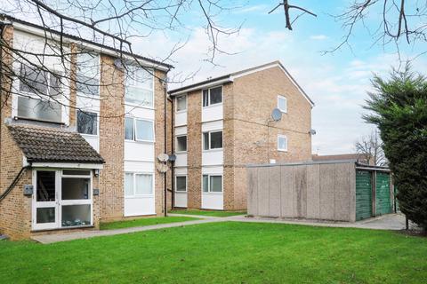 2 bedroom flat for sale, Foxglove Way, Springfield, Chelmsford