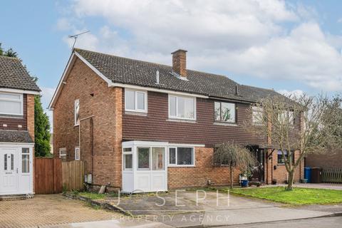 3 bedroom semi-detached house for sale, Moat Farm Close, Ipswich, IP4