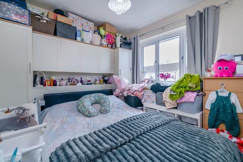 10 The Spires, Lydney, GL15 5QX