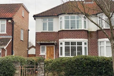 3 bedroom semi-detached house to rent, Oakhampton Road, Mill Hill, NW7