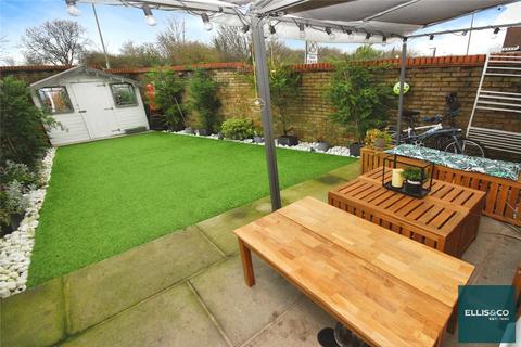 21 Compton Close, London, NW11 8SX