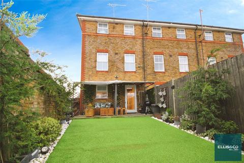 undefined, Compton Close, Golders Green, NW11