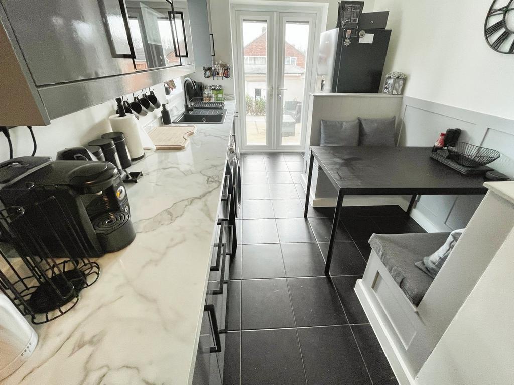 Kitchen/Breakfast Room