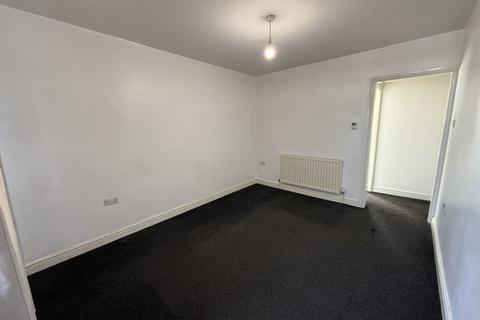 1 bedroom flat to rent, Beckett Road, Doncaster DN2