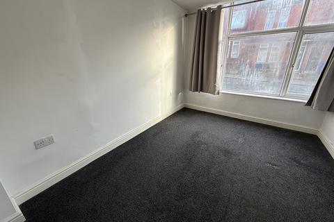 1 bedroom flat to rent, Beckett Road, Doncaster DN2