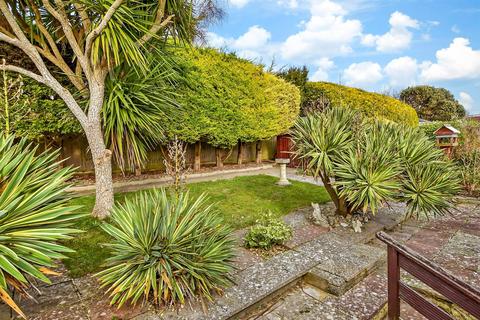 3 bedroom detached bungalow for sale, Chiltington Way, Saltdean, East Sussex