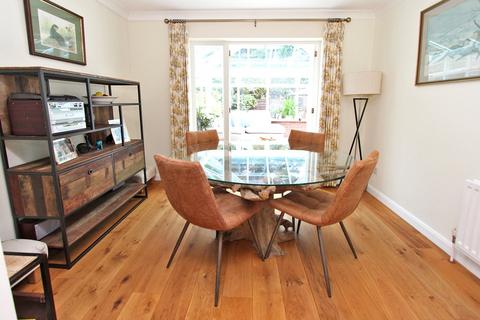 79 New Forest Drive, Brockenhurst, SO42 7QT