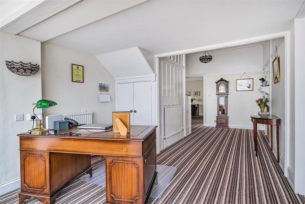 Main Entrance Hallway
