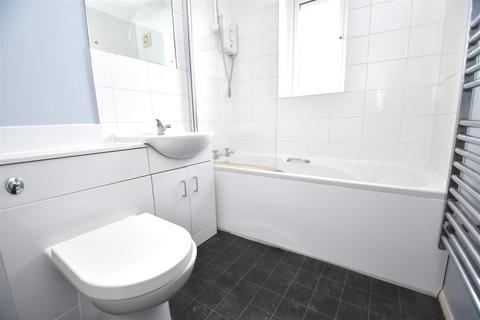 1 bedroom apartment for sale, Leecon Way, Rochford