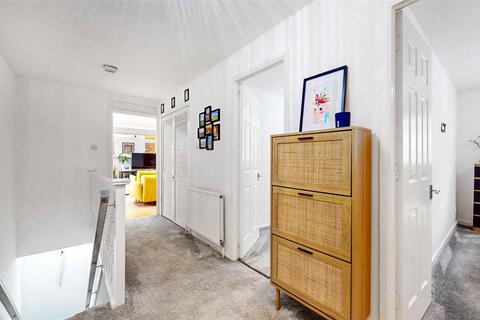21 Crawford Path, Glasgow, G11 6UA