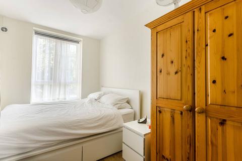 1 bedroom flat for sale, Dog Kennel Hill Estate, East Dulwich, London, SE22