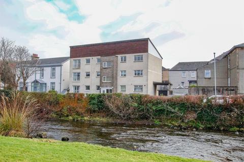 6 Hamilton Court Burnlea Road, Largs, KA30 8DJ