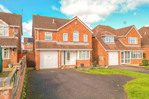 4 bedroom detached house to rent, Grassington Drive, Nuneaton, CV11 6WP