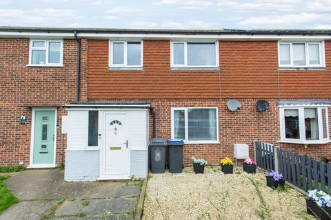 3 bedroom terraced house for sale, St. Nicholas Close, Sturry, CT2