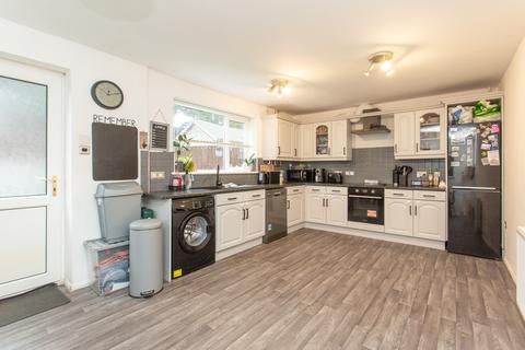 3 bedroom terraced house for sale, St. Nicholas Close, Sturry, Canterbury, Kent, CT2