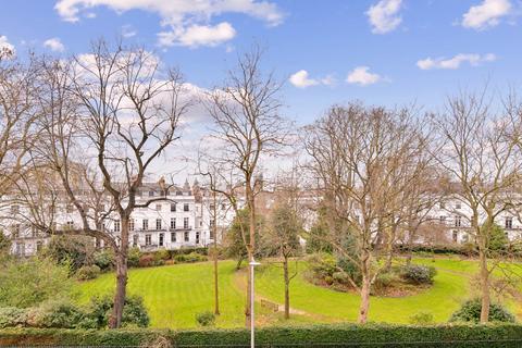 2 bedroom flat for sale, Thurloe Court, Fulham Road, Chelsea SW3