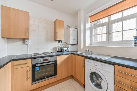 3 bedroom flat for sale, Kennington Park Road, Oval, London, SE11