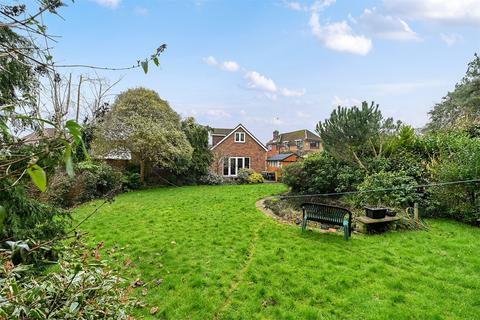 4 bedroom bungalow for sale, Ashdene Crescent, Guildford GU12