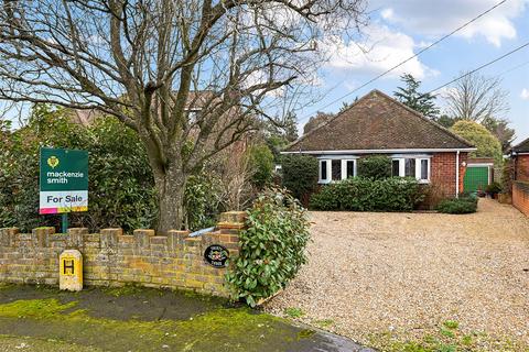 4 bedroom bungalow for sale, Ashdene Crescent, Guildford GU12