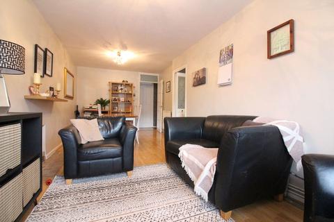 2 bedroom flat for sale, Rangeways Road, Kingswinford DY6