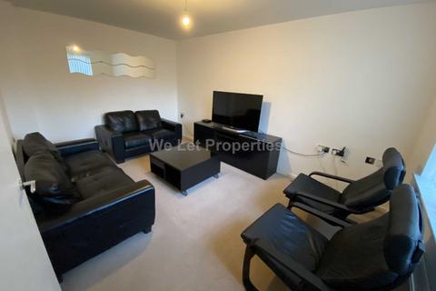 4 bedroom house to rent, Harrison Street, Salford M7