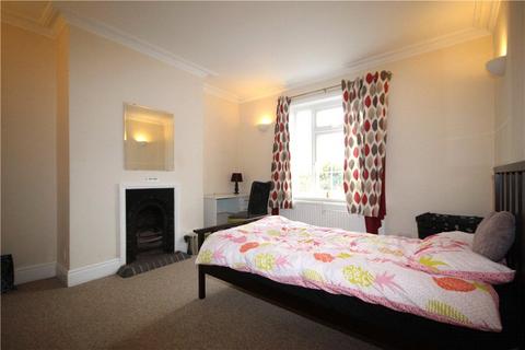 1 bedroom in a house share to rent, Nightingale Road, Guildford, Surrey, GU1