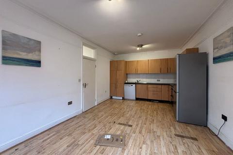 4 bedroom flat for sale, Flat 174 Lauderdale Mansions, Lauderdale Road, Maida Vale, London, W9 1NG