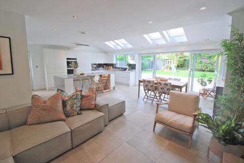 4 bedroom semi-detached house to rent, Westward Road, Wilmslow