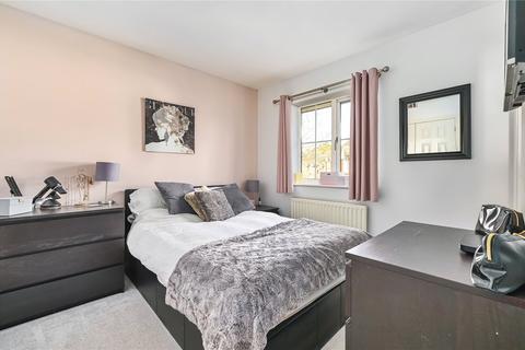 2 bedroom terraced house for sale, Maple Avenue, Hampshire GU14