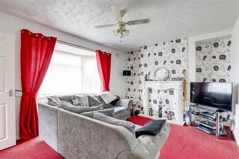 3 bedroom end of terrace house for sale, Grindon Crescent, Bulwell NG6