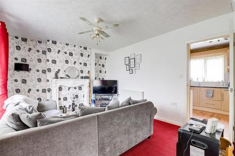 3 bedroom end of terrace house for sale, Grindon Crescent, Bulwell NG6