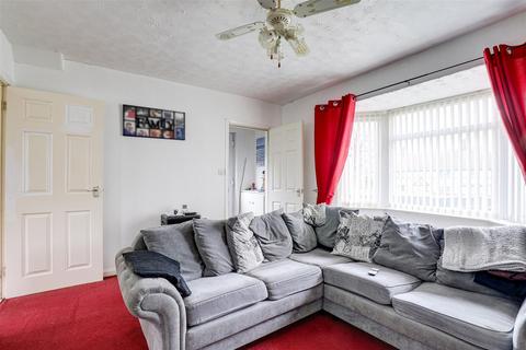 3 bedroom end of terrace house for sale, Grindon Crescent, Bulwell NG6