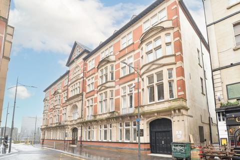 1 bedroom flat for sale, High Street, Kings Court, NP20