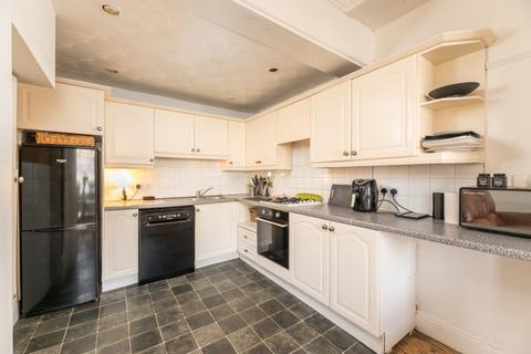 4 bedroom terraced house for sale, Alexandra Road, Shipley, West Yorkshire, BD18