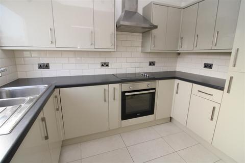31 Bramber Square, Rustington, Littlehampton, BN16 3EJ