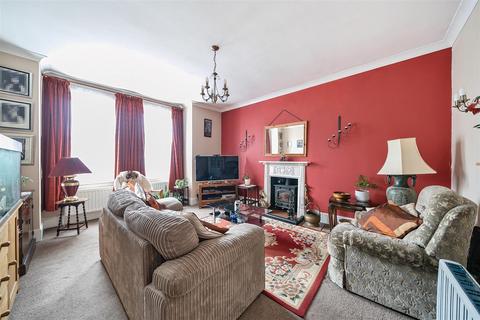 6 bedroom semi-detached house for sale, Onslow Gardens, Wallington