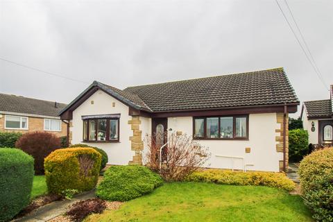 3 bedroom detached bungalow for sale, Garden Close, Ossett WF5